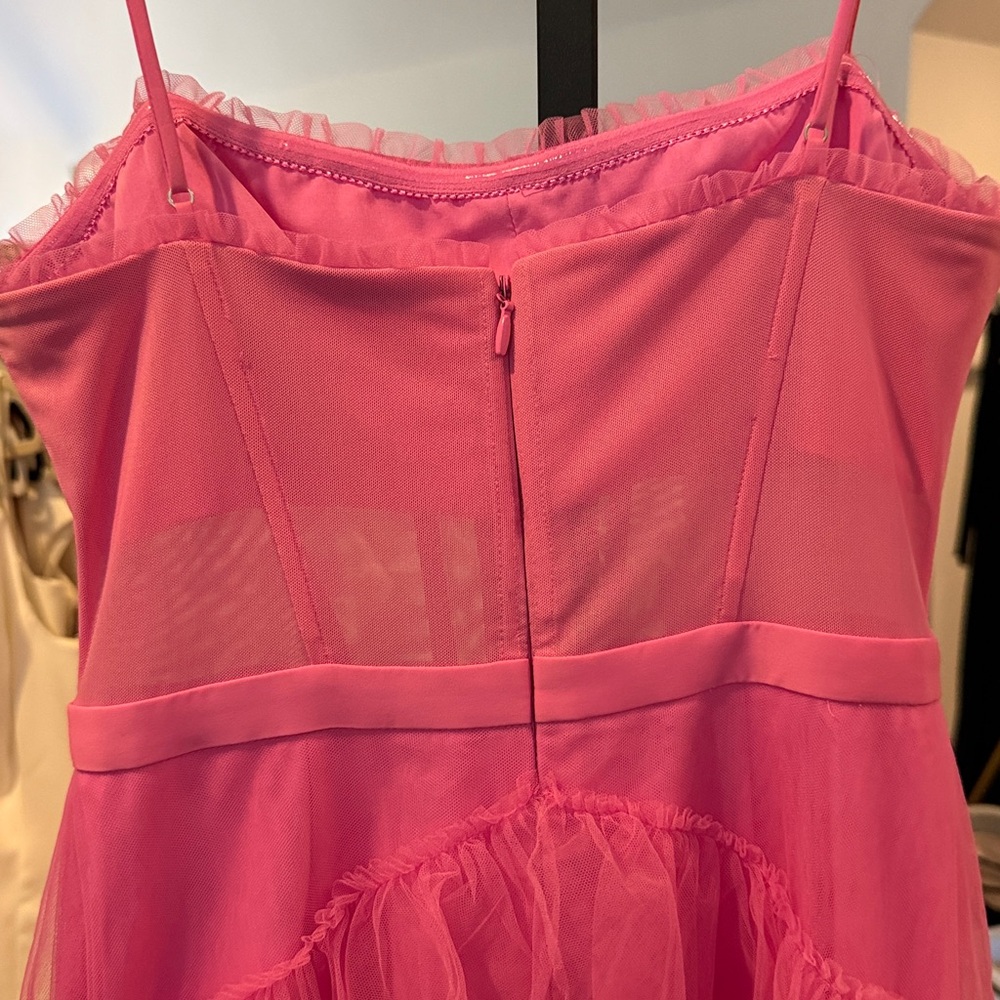 BCBGMAXAZRIA OLY Tiered Ruffle Tulle Gown flamingo pink size 8 - Picture 8 of 8